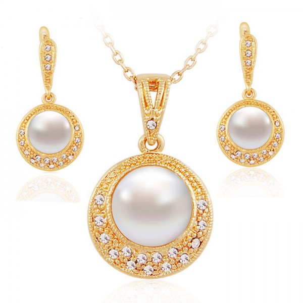 white pearl jewellery